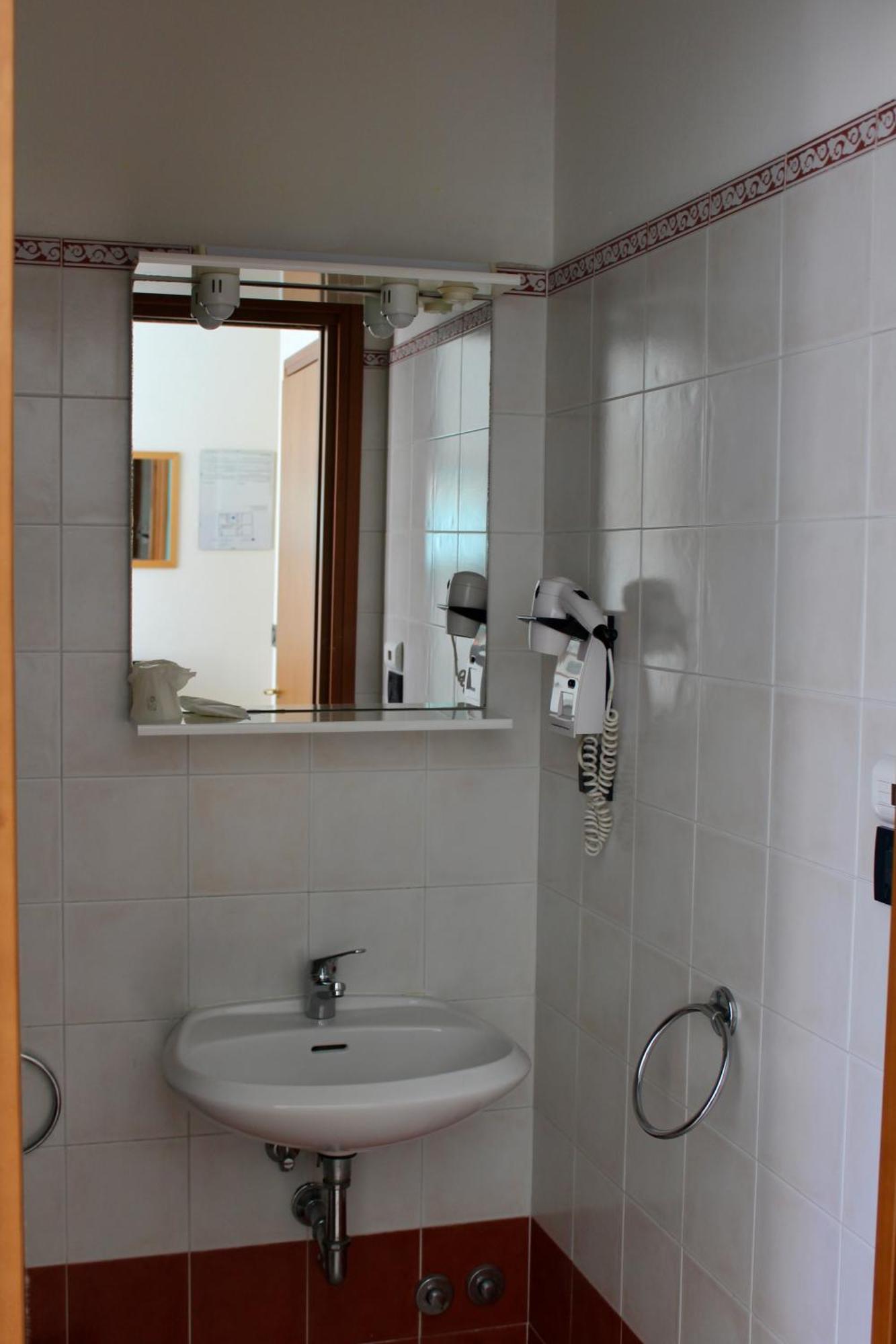 Hotel Ca' Vecchia Sasso Marconi Esterno foto