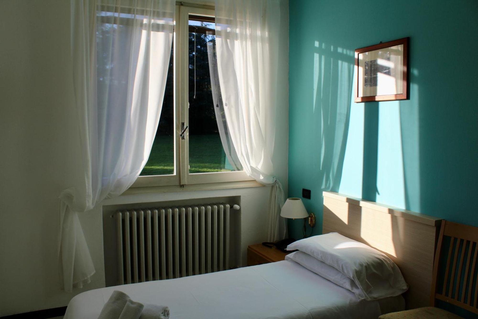 Hotel Ca' Vecchia Sasso Marconi Esterno foto