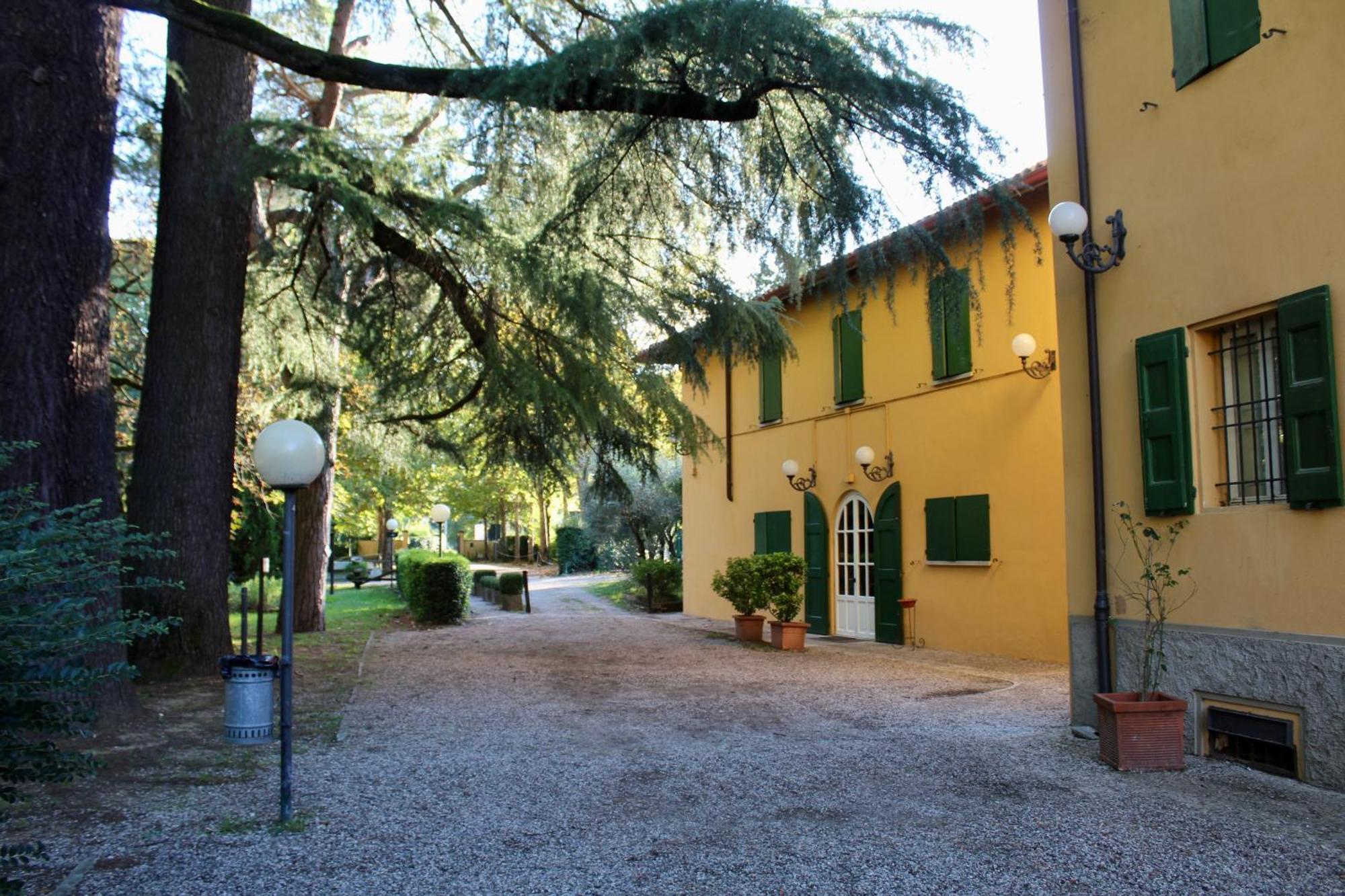 Hotel Ca' Vecchia Sasso Marconi Esterno foto