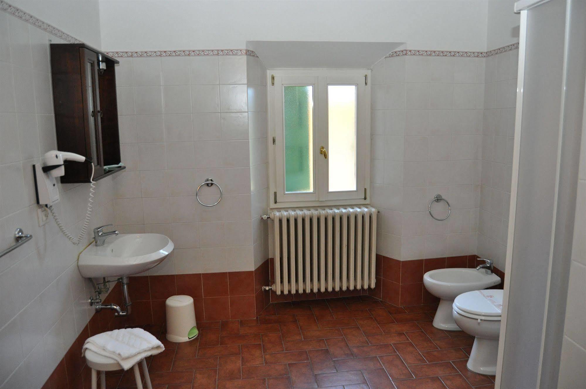 Hotel Ca' Vecchia Sasso Marconi Esterno foto